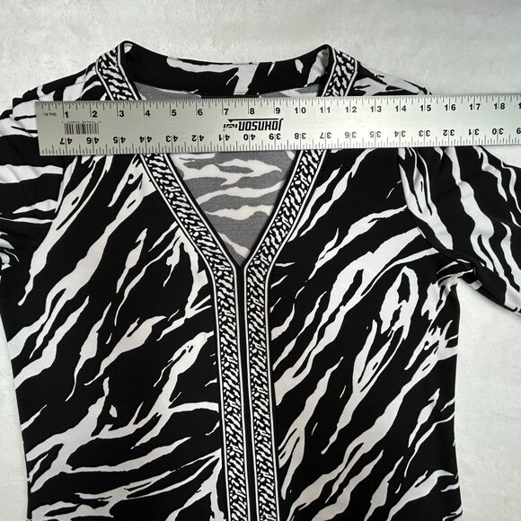 Dana Buchman Signature Black White Zebra Print V-Neck Shift Dress Small Stretch - Picture 6 of 8